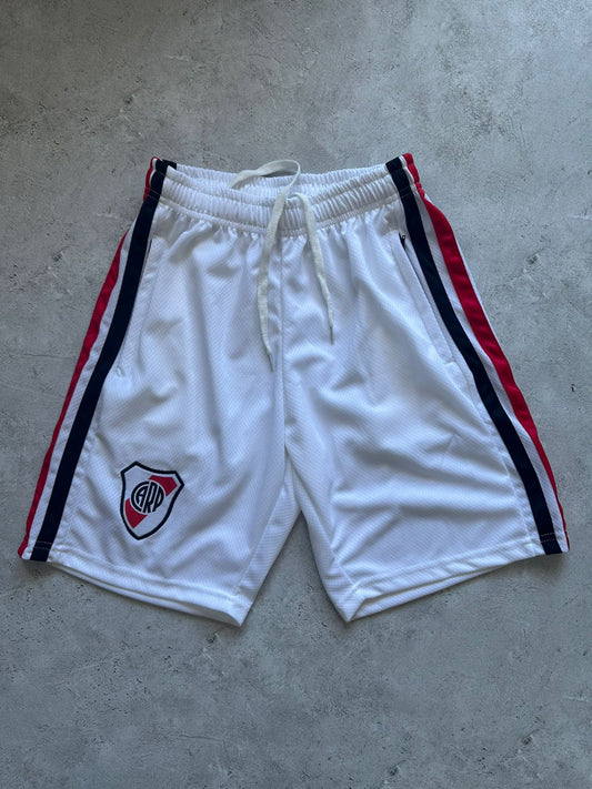 SHORT RIVER PLATE